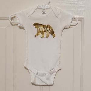 NWOT Baby Bear Bodysuit Sz 0-3 month
